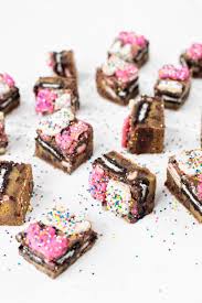 More Is More Brownies Recette Gateaux Incroyables Gateau Carambar Idee Gateau