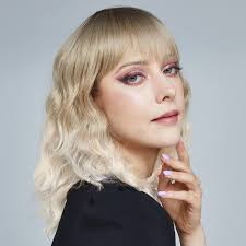 Synthetic Curly Bob Wig with Bangs blonde Short Bob Wavy Hair Wigs with  Bangs for Women Shoulder Length Pastel Bob Style Natural Looking Wigs for  Daily Party Use… : Amazon.sg: Beauty