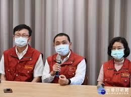 林口康橋國小兄弟染疫 妹妹讀桃園錦興國小也呈陽性 鄭文燦證實：諾富特飯店一名主管染疫 400多人撤離至少14天 印度疫情燒「更大爆發在後面」 今又增3例本土!諾富特飯店疫情再擴大 餐飲、房務人員都中鏢 接觸染疫機師! Bmlr9aqqjvbrym