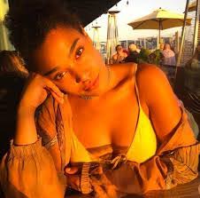 Lucy Barrett's Instagram, Twitter & Facebook