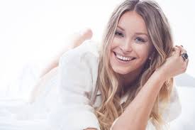 Kris leventhal md you can find east memphis aesthetics: Mona Esthetics