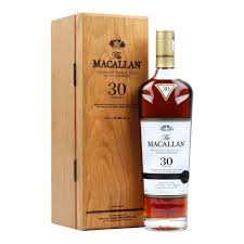 Macallan 30 Year Old Sherry Oak 2018 Release Whisky From The Whisky World Uk