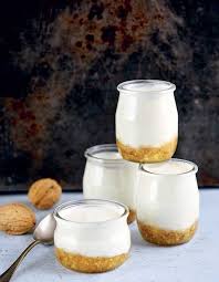 Des Desserts Frais Pour L Ete A Faire Au Thermomix Elle A Table Recette Dessert Recette Yaourt Alimentation