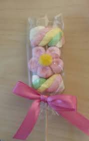Vostre feste, ricorrenze, omaggi ai vostri clienti.potete contattare benissimo il negozio. Spiedini Di Marshmallow Composizioni Di Caramelle Idee Per Feste Di Compleanno Idee Per Feste