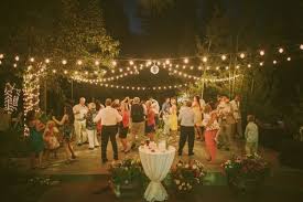 Twenty Mile House Wedding Photography Amanda Tim Dance Floor Wedding Outdoor Dance Floors Outdoor Wedding