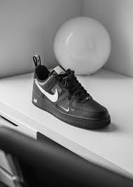 180 best off white images hypebeast wallpaper hype wallpaper. Unpaired Off White X Nike Air Force 1 Low Top Sneaker Nike Off White Air Force 1 Black 910x1274 Wallpaper Teahub Io