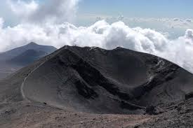 Prenota il tuo tour sull'etna. Private Mount Etna Tour With Wine Tasting Livtours