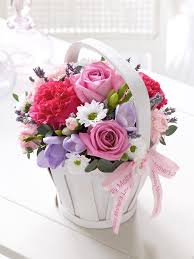Last Minute Happy Mother S Day Plant Flowers Uk 2018 Australia For Today Mothersday2018 Moth Basket Flower Arrangements Fresh Flowers Arrangements Flower Gift