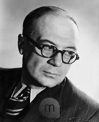 Edward Dry's Instagram, Twitter & Facebook