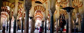 Located on the underground train tracks, it is a long tour of several km in length with more than 434,000 m². The Battle Over The Cordoba Mosque Cathedral And Spanish Identity Icwa