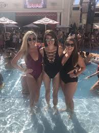 Las Vegas Daytime Outfit Vegas Pool Party Outfit Vegas Day Club Style Las Vegas Summer Style Lily Pool Party Outfits Vegas Swimsuits Summer Vegas Outfit