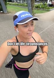 Your mindset isn’t something you’re born with It’s something you train 💪  What mindset practices do you practice? #mindsetshift #runtok #runner  #brisbanept