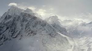 히말라야 브로드피크에서 실종된 김홍빈 대장을 찾는 과정에 22년 전 이곳에서 실종된 한국 산악인의 시신을 발견했다. ì—„í™ê¸¸ ë‚˜ë¬´ìœ„í‚¤