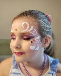 Xan Starnes-HAIRSTYLIST