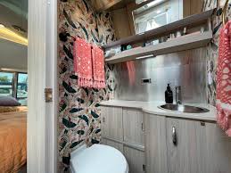 Rv bathroom organization ideas while it's hard to make a blanket statement about organization, since each rv layout is different, there are a couple of ways to really make use of the space you have! How To Pack Your Rv For A Camping Trip Togo Rv
