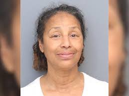 Annette Ragland's Instagram, Twitter & Facebook