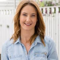 Kristy Baldwin's Instagram, Twitter & Facebook