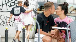 Jakub swojego czasu był w związku małżeńskim z modelką edytą zając. Jakub Rzezniczak I Magdalena Stepien Caluja Sie Na Miescie Paparazzi