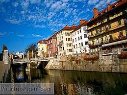 Burg von ljubljana und drachenbrücke. 10 Lokale Restaurants In Ljubljana Slowenien 2020