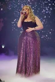 Kinstler has been in a relationship since late 2019. American Idol S Grace Kinstler Shows Off Her Curves In A Trio Of Dresses Fr Fr24 News English