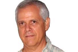 Nelson Vives's Instagram, Twitter & Facebook