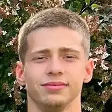 Aide-au-top : Thomas, homme de ménage à Villejuif