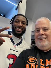 Kris Boyd of the Houston Texans speaks with Elwyn Henderson about being  back in Texas and about the Buckeyes' latest title