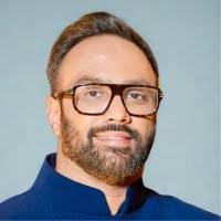 20+ "Vinit" profiles