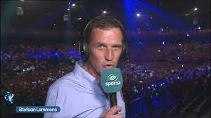 Osaka kan op verschillende niveaus werken aan haar mentale. Een Ode Aan Stefaan Lammens De Sporza Reporter Die Na 23 Jaar Dienst Het Huis Verlaat Opvallend Sporza