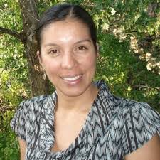 Elizabeth Campagna's Instagram, Twitter & Facebook