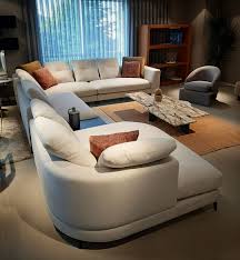 Navelli Home Eminkaya Mobilya On Instagram Daha Iyisini Yapana Kadar En Iyilerden Birisi Ozel Olcu Ve Yuzlerce Kumas Secenekleri Mobilya Tasarim Evler