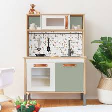 Klebefolie Trianglig Fur Ikea Duktig Kuche Eukalyptus In 2021 Ikea Spielkuche Ikea Kinderkuche Duktig Ikea Duktig