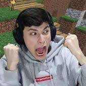 Kami Petty's Instagram, Twitter & Facebook