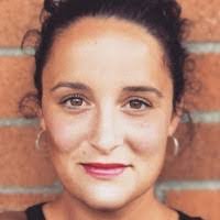 Danielle Curl's Instagram, Twitter & Facebook