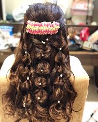 This classic slick back subtle pompadour never goes out of style. Top 85 Bridal Hairstyles That Needs To Be In Every Bride S Gallery Shaadisaga