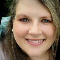 Elizabeth Toothaker's Instagram, Twitter & Facebook