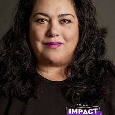 Lisa Gaeta's Instagram, Twitter & Facebook