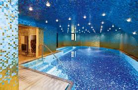 Swimmingpool Fur 1001 Nacht Schwimmbad De Swimmingpool Schwimmbad Bauen Pool Beleuchtung