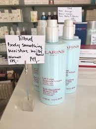 Ich habe mir diese bodylotion gerade eben gekauft, da das preis/leistungsverhältnis gut aussah und ich der. Revebel Clarins Bodylotion 400 Ml Med Aloe Vera Kun Kr 149 Facebook