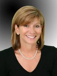 Karen Parris's Instagram, Twitter & Facebook