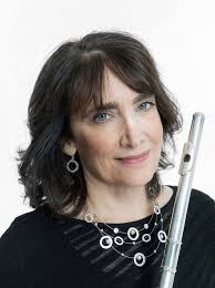 Elizabeth Mann's Instagram, Twitter & Facebook