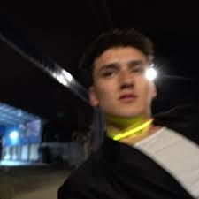 Adrian Lamar's Instagram, Twitter & Facebook