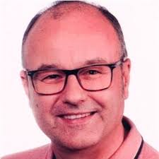 Achterbahn der Gefühle! 👀 Kaum habe ich meinen neuen Job Anfang Januar  gestartet, wurde mir bekannt gegeben, dass die Abteilung bereits aufgelöst  wird. Vom Zeitpunkt meiner Vertragsunterschrift bis…