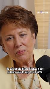 Roselyne Bachelot : sa jeunesse, la chirurgie, Cyril Hanouna, l'interview  sans tabou