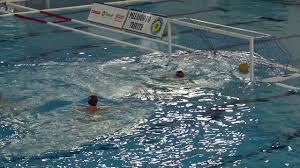 Como nuoto e nc milano in festa per la promozione in a1 che riporterà al via 10 squadre: Pallanuoto Trieste Vs Roma Nuoto 12 Dicembre 2020 Youtube