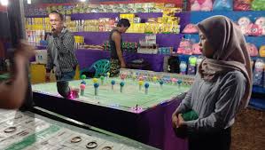 Seingat sy itu salah satu kota di malaysia. Judi Berkedok Pasar Malam Resahkan Warga Demokratis