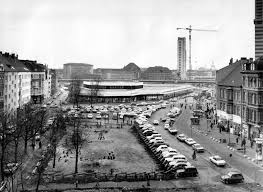 Hannover Oststadt In Den 70er Jahren Bezog Das Warenhaus Defaka Den Pavillon Am Raschplatz Bis Zur Fertigstellung Des Neue Hannover Hannover Bahnhof Bilder