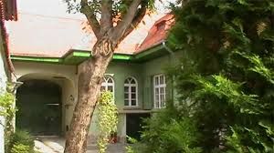 Poti alege o proprietate sa se potriveasca nevoilor tale, iti garantam o varietate mare de case vile in sibiu. Vand Casa 7 Cam 927 0 Mp Cristian Brasov Publi24