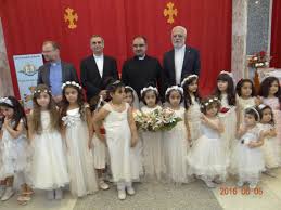 وترأس الأنبا أنطونيوس مطران القدس والكرسي الأورشليمي، قداس عيد الصعود المجيد بكنيسة الصعود بجبل الزيتون بالقدس. Ù‚Ø¯Ø§Ø³ Ø¹ÙŠØ¯ Ø§Ù„ØµØ¹ÙˆØ¯ ÙÙŠ ÙƒÙ†ÙŠØ³Ø© Ù…Ø§Ø± ÙŠÙˆØ®Ù†Ø§ Ø§Ù„Ù…Ø¹Ù…Ø¯Ø§Ù† ÙÙŠ Ø¹ÙŠÙ†ÙƒØ§ÙˆØ© Ø§Ø®Ø¨Ø§Ø± ÙƒÙ†ÙŠØ³Ø© Ø§Ù„Ù…Ø´Ø±Ù‚ Ø§Ù„Ø§Ø´ÙˆØ±ÙŠØ©