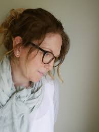 Victoria Irving's Instagram, Twitter & Facebook